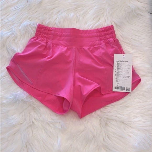 lululemon athletica Pants - 💕Hotty Hot Short Dark Prism Pink - High Rise💕